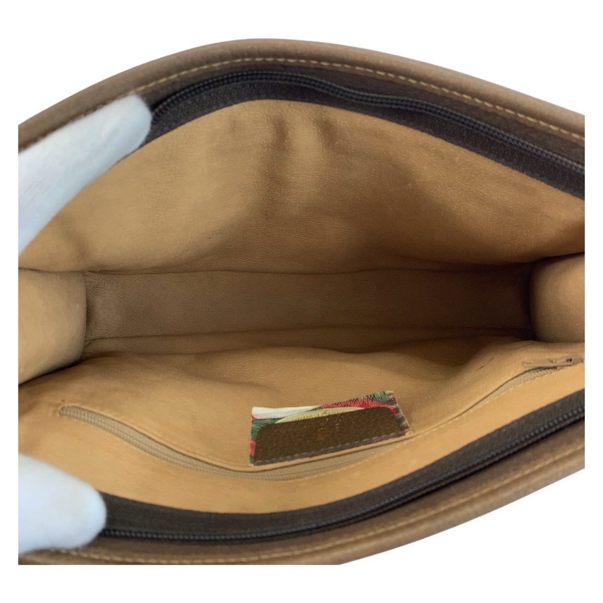 22136
GUCCI グッチ ヴィンテージ ブラウン ベージュ GGスプリームキャンバス / レザー 111 01 037 クラッチバッグ セカンドバッグ メンズ ABP21