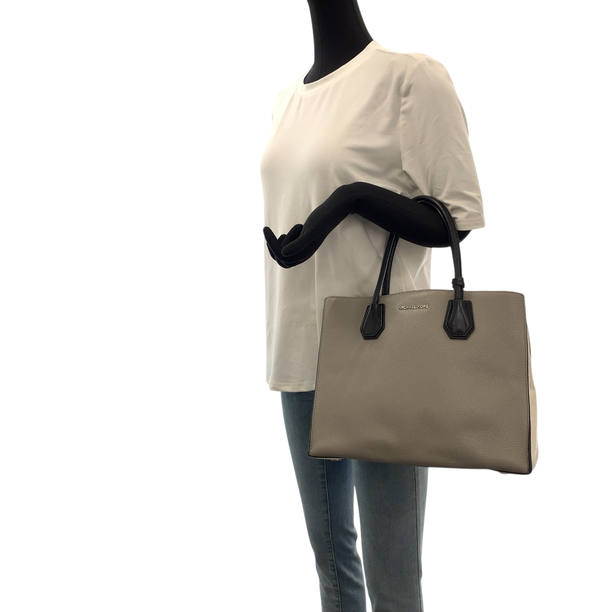 22146
Michael Kors マイケルコース グレー ホワイト ブラック シルバー金具 レザー トートバッグ ハンドバッグ レディース AB7