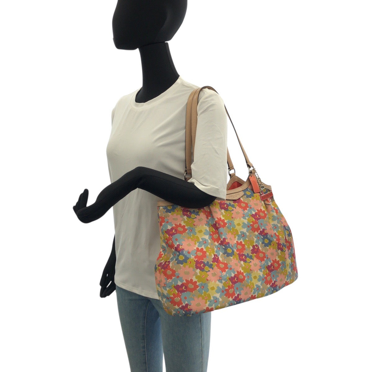 22197
COACH コーチ 花柄 ベージュ ブラウン マルチカラー ナイロン / レザー M1373-F28931 ハンドバッグ トートバッグ レディース ABP7