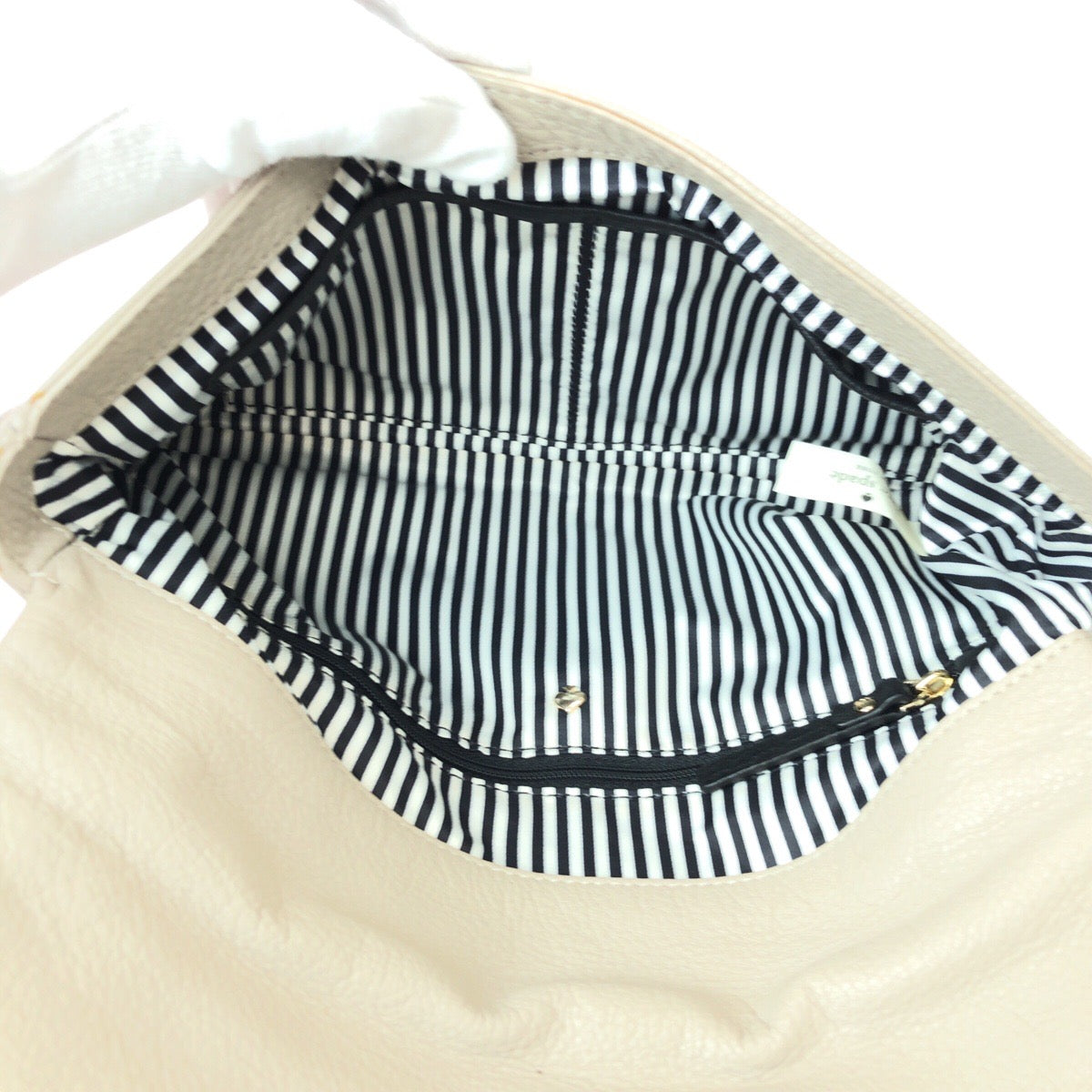 22199
Kate Spade ケイトスペード グレー シルバー金具 レザー PXRU6222 ショルダーバッグ クラッチバッグ 2WAY レディース ABP7
