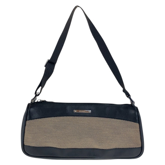 22210
GUCCI グッチ ブラック ベージュ シルバー金具 キャンバス / レザー 92820 ハンドバッグ アクセサリーポーチ レディース A35