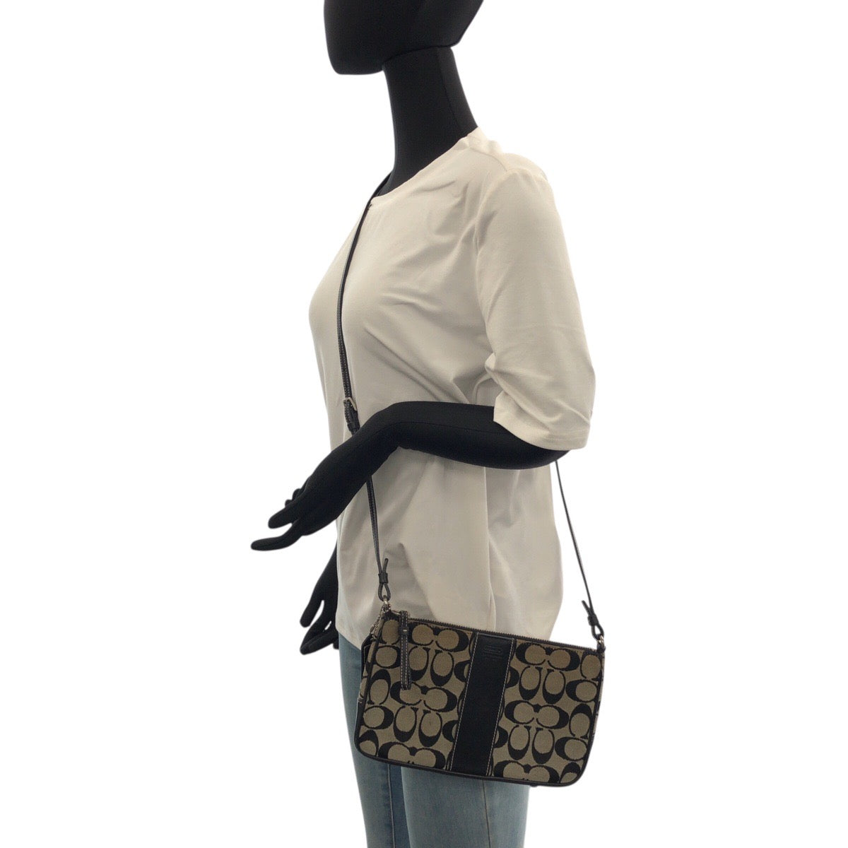 22215
COACH コーチ シグネチャー ブラック グレー シルバー金具 キャンバス / レザー A06W-6338 ショルダーバッグ ポシェット レディース AB5