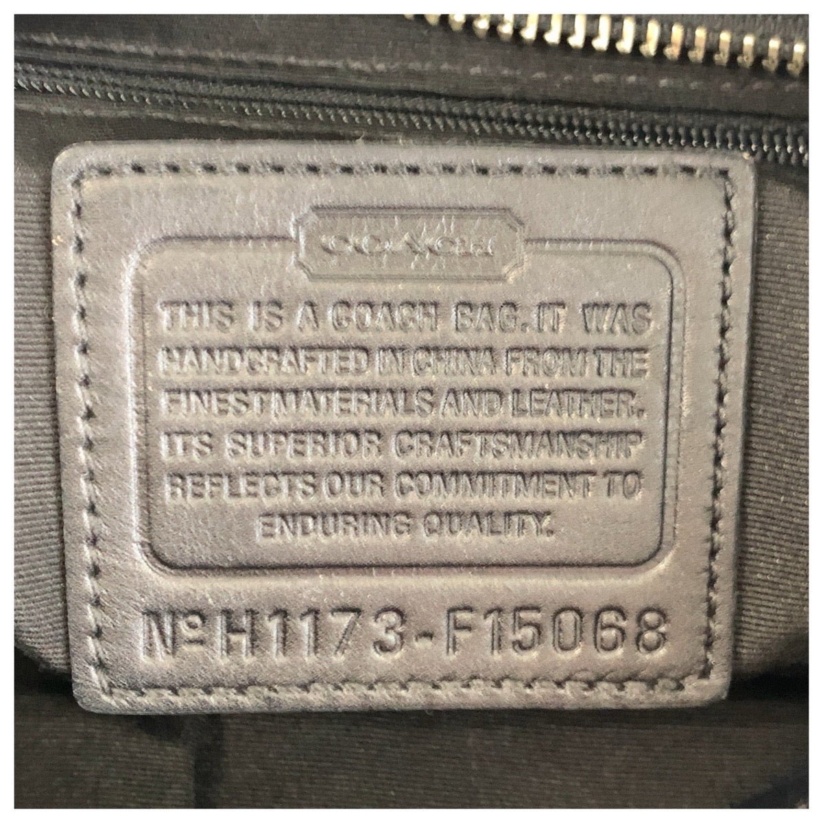 22217
COACH Signature Black Canvas / Leather F15068 Shoulder Bag Handbag Women's ABP7