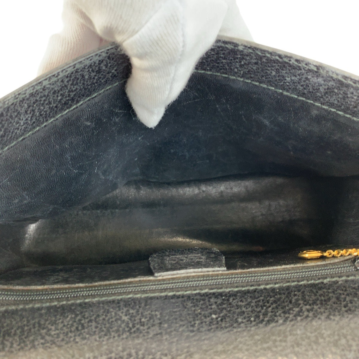 22248
GUCCI グッチ ブラック 黒 ゴールド金具 レザー / スウェード 001 406 1146 ショルダーバッグ ポシェット レディース AB18