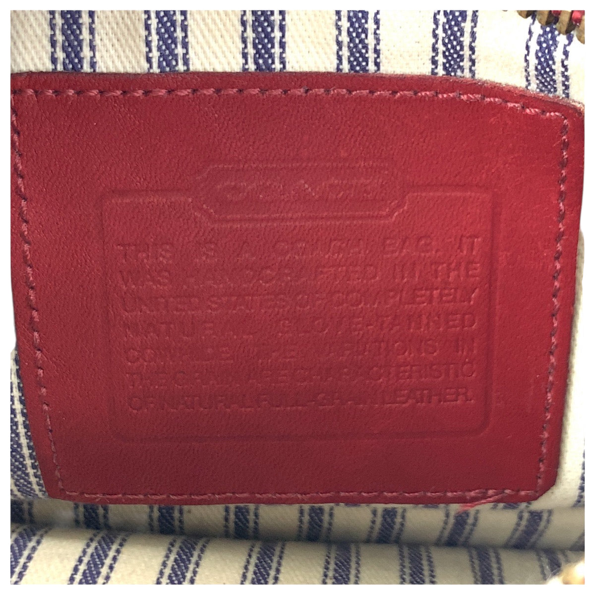 22260
COACH コーチ オールドコーチ レッド ゴールド金具 レザー ポーチ メイクポーチ レディース AB