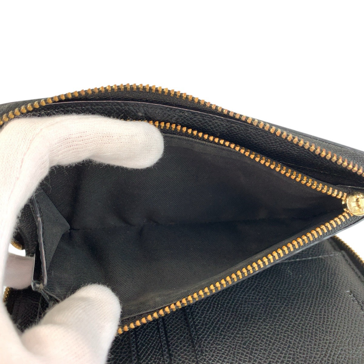 22262
COACH Black Gold Hardware Leather Folding Wallet Compact Wallet Women's AB2