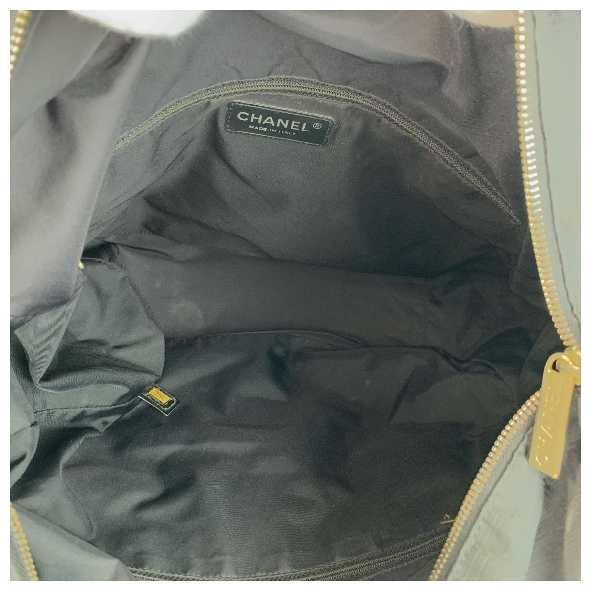22279
CHANEL シャネル ニュートラベルライン トート ココマーク ブラック 黒 ゴールド金具 ナイロン / レザー トートバッグ ショルダーバッグ レディース ABP30