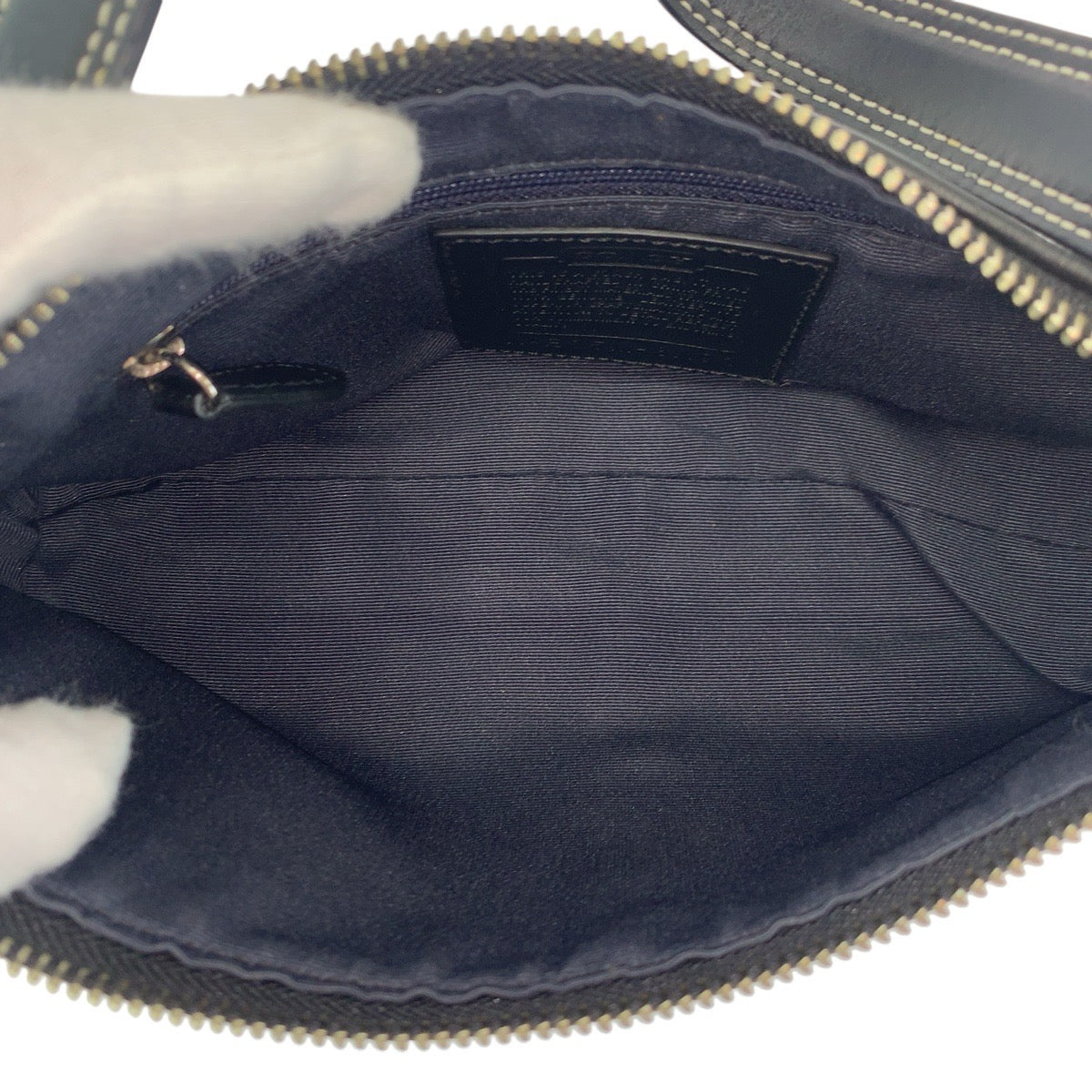 22310
COACH コーチ シグネチャー ブラック 黒 シルバー金具 キャンバス / レザー 8K01 ハンドバッグ レディース ABP6