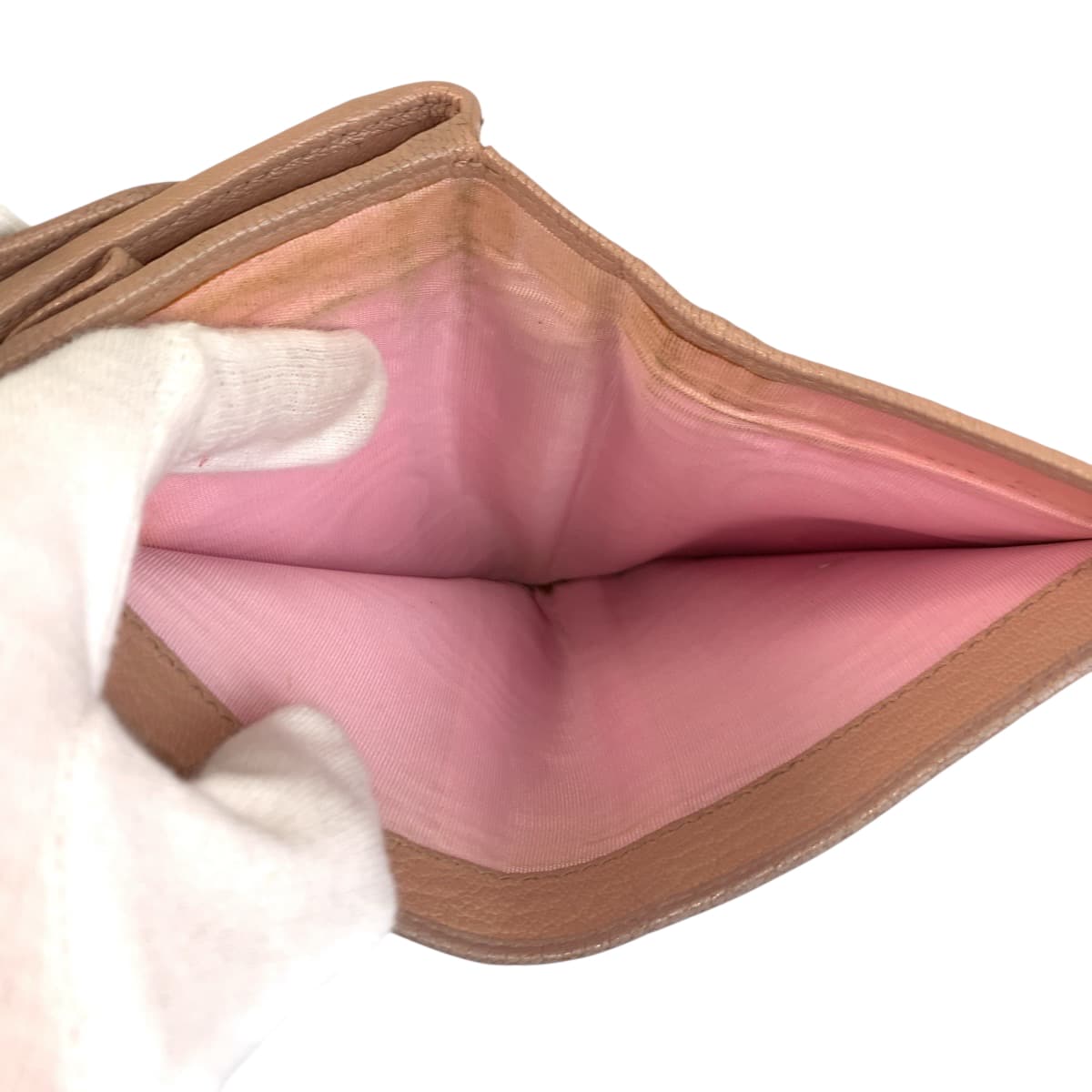 22364
MIUMIU ミュウミュウ マドラス ピンク ゴールド金具 レザー 折り財布 コンパクトウォレット レディース AB3