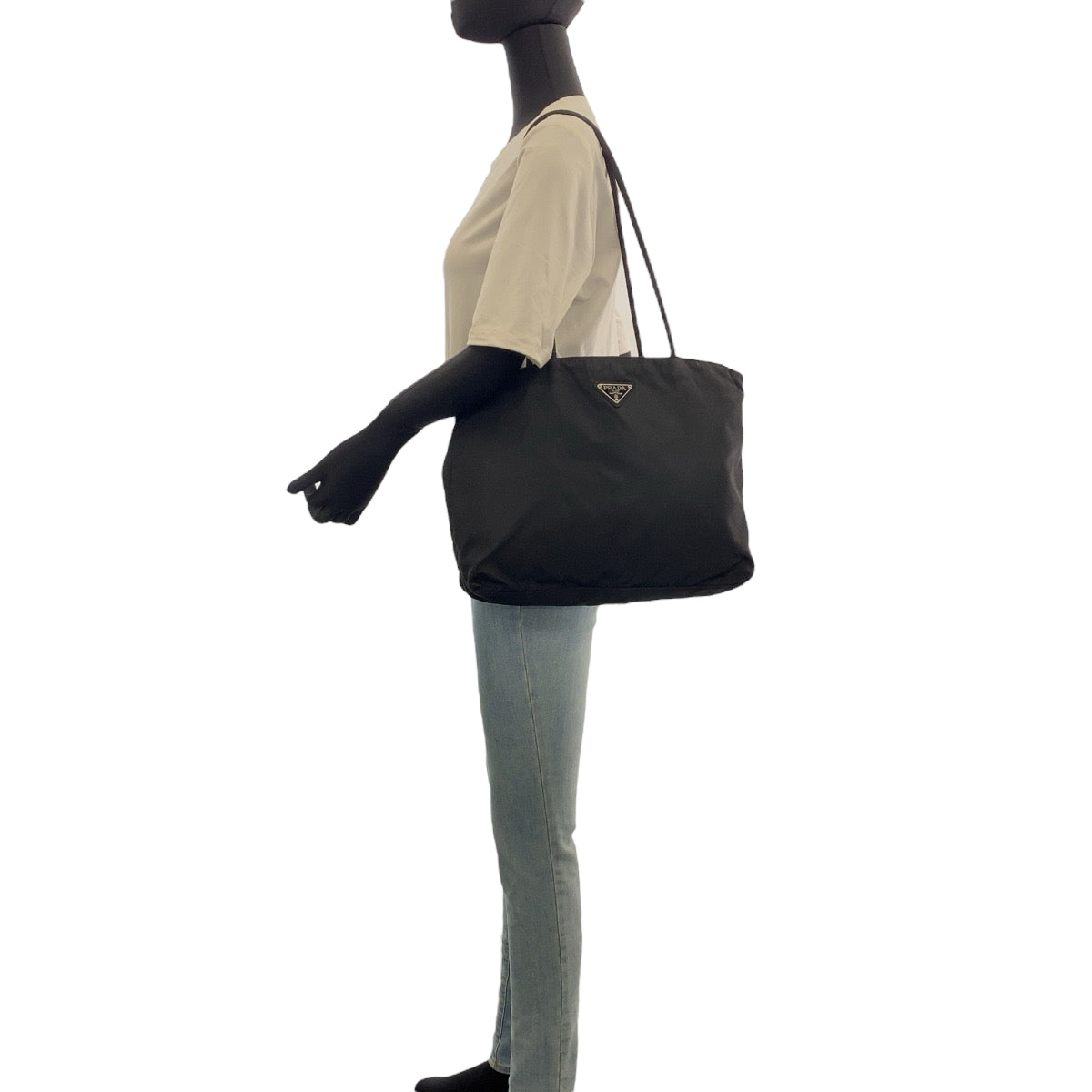 22398
PRADA プラダ テスート 三角ロゴプレート ブラック 黒 シルバー金具 ナイロン トートバッグ ショルダーバッグ レディース AB18