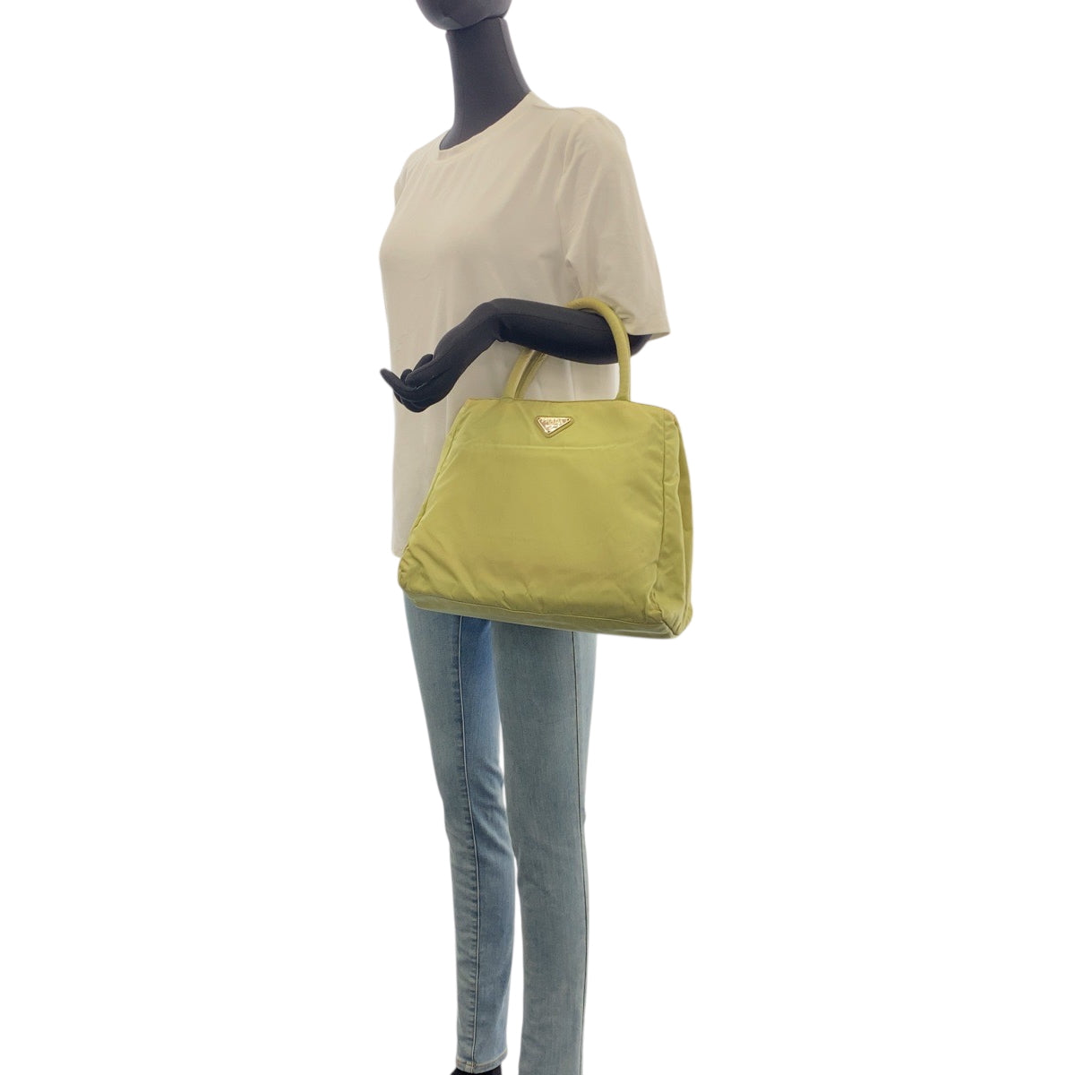 22399
PRADA プラダ テスート 三角ロゴプレート グリーン シルバー金具 ナイロン トートバッグ ハンドバッグ レディース B7