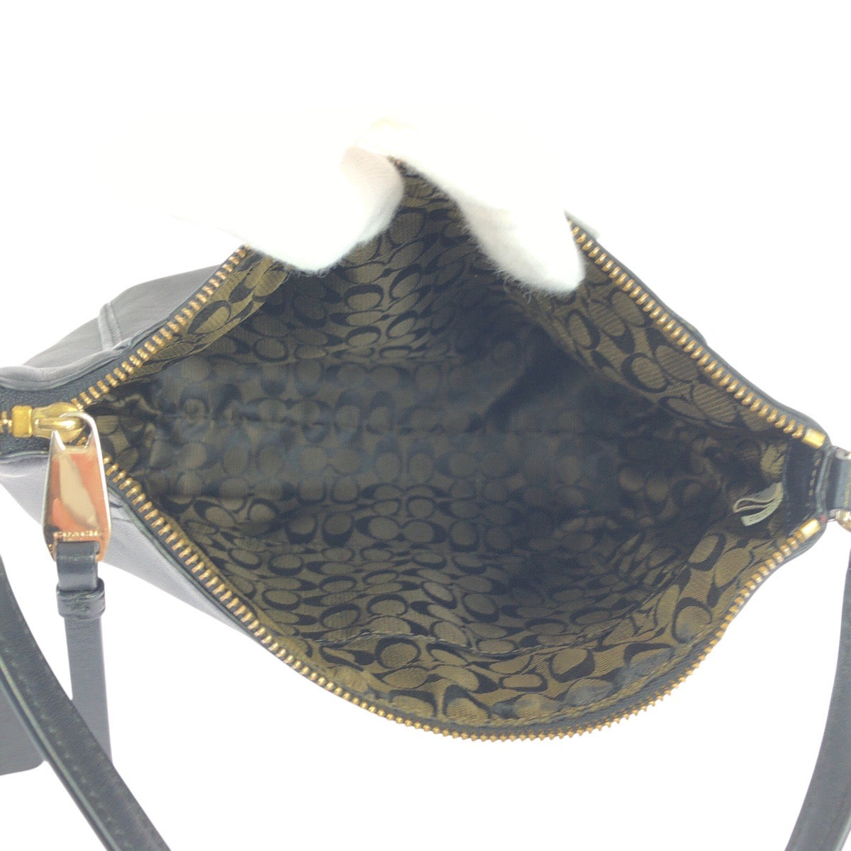 22401
COACH コーチ ブラック 黒 ゴールド金具 レザー D1581-F51900 ハンドバッグ ショルダーバッグ 2way レディース ABP8