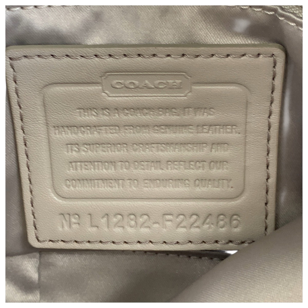 22402
COACH Opt Art Perforated 2-way Beige Silver Hardware Leather F22486 Shoulder Bag Tote Bag Ladies AB8