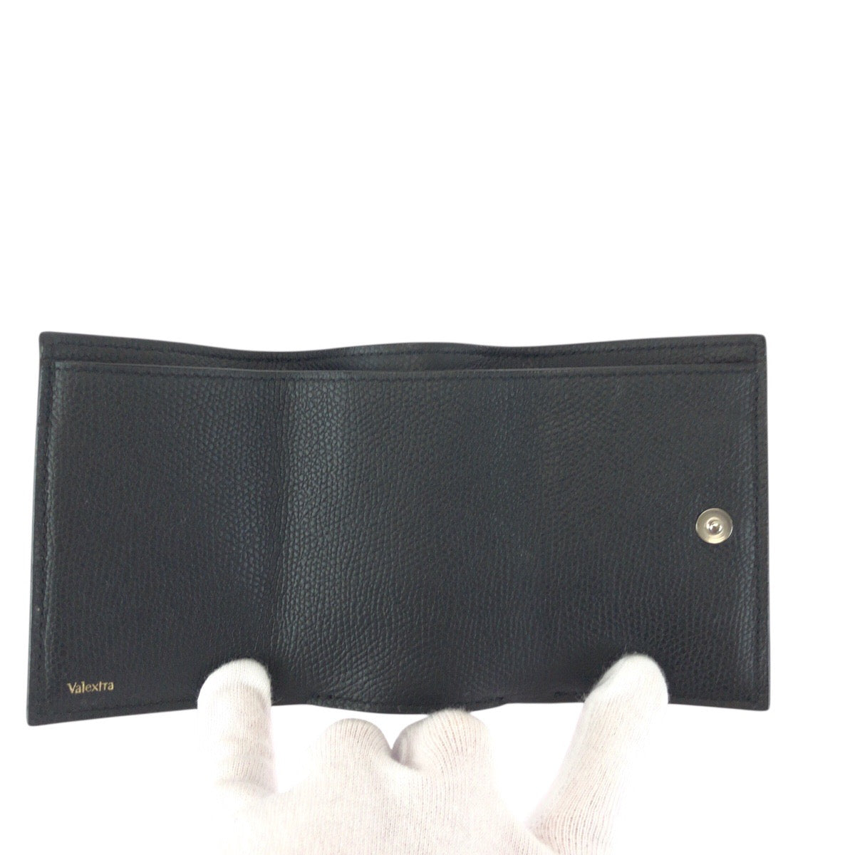 22438
Valextra ヴァレクストラ ブラック 黒 レザー 折り財布 コンパクトウォレット レディース A15