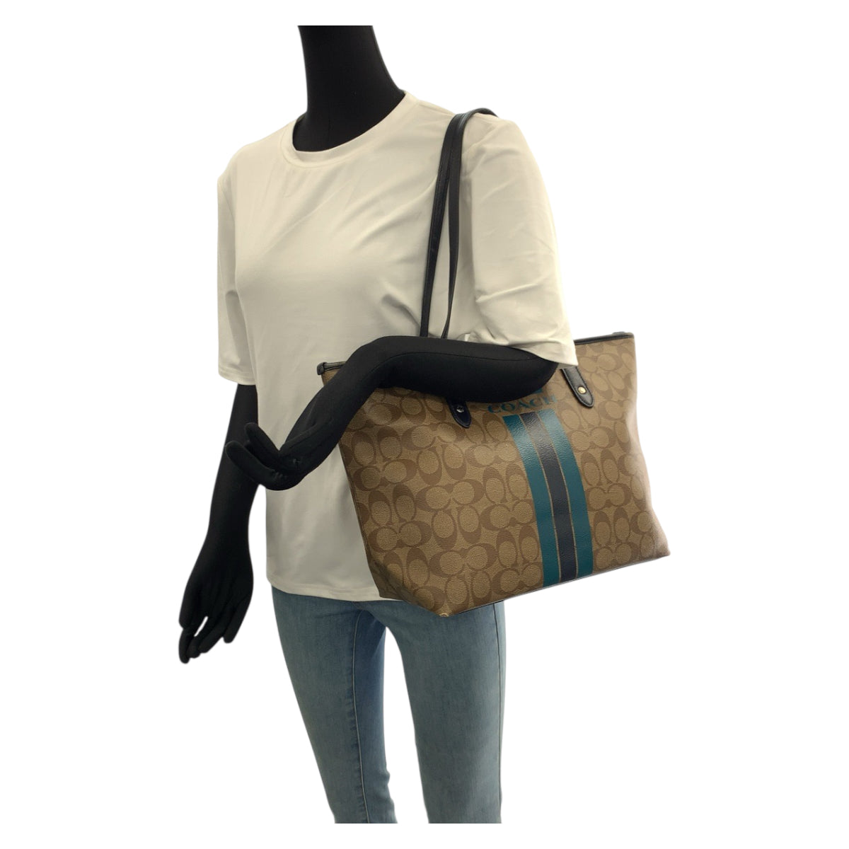 22458
COACH Signature Beige Navy Gold Hardware PVC / Leather F38405 Shoulder Bag Tote Bag Ladies AB5