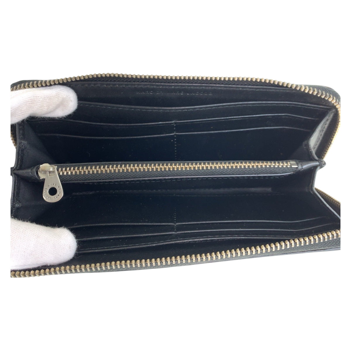 22464
MARC BY MARC JACOBS Leopard Print Gray Pink Silver Hardware Leather M0007766659 Long Wallet Women's AB2