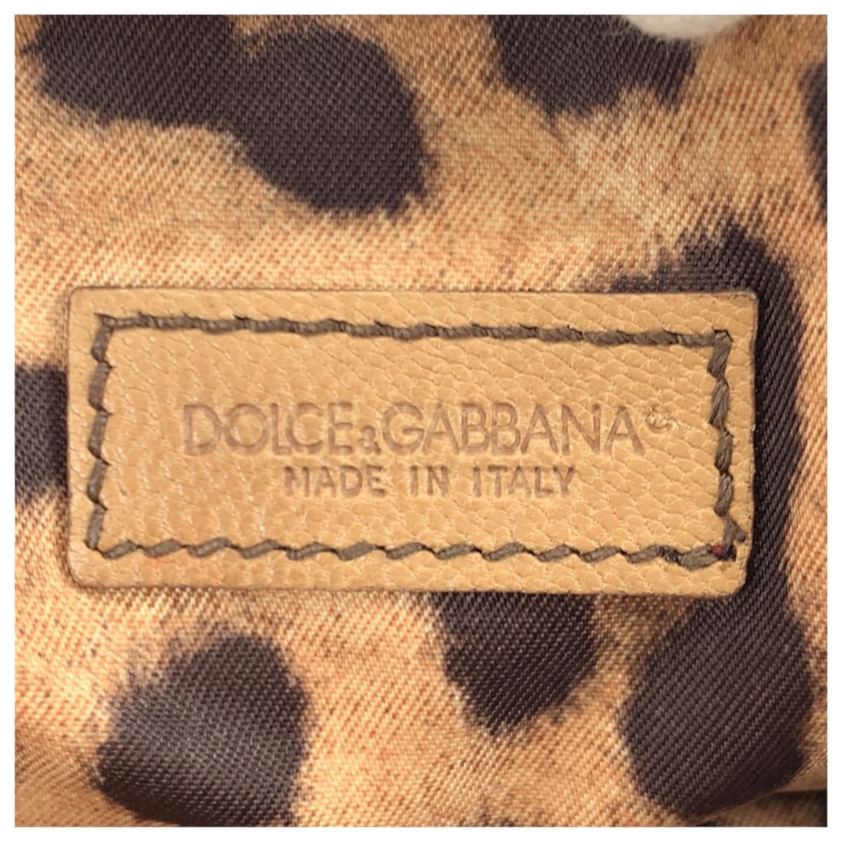 22516
DOLCE&GABBANA Beige Gold Hardware Leather Pouch Small Item Holder Unisex Ladies AB2