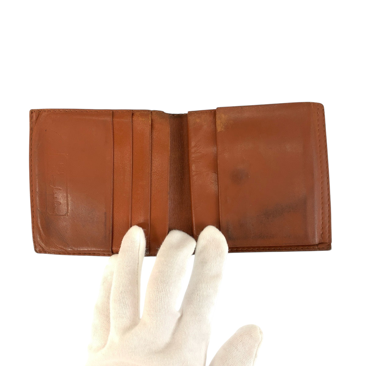 22520
MCM エム シー エム ヴィセトス ブラウン キャメル ゴールド金具 レザー 折財布 コンパクトウォレット レディース B1