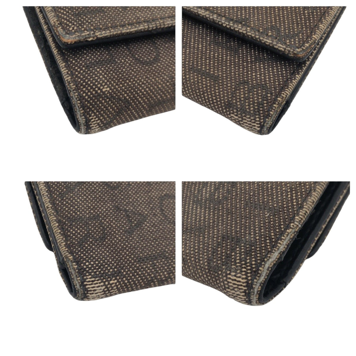 22525
BVLGARI ブルガリ ロゴマニア ブラウン シルバー金具 キャンバス キーケース 男女兼用 レディース B1