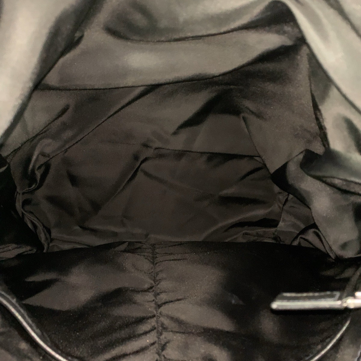 22538
PRADA プラダ テスート 三角ロゴプレート 2way ブラック レッド グレー シルバー金具 ナイロン / レザー リュック・デイパック バックパック トートバッグ メンズ ABP70