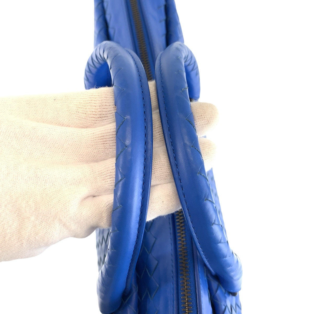 22576
BOTTEGAVENETA ボッテガヴェネタ イントレチャート ブルー レザー BO4624538H ビジネスバッグ ブリーフケース メンズ A160