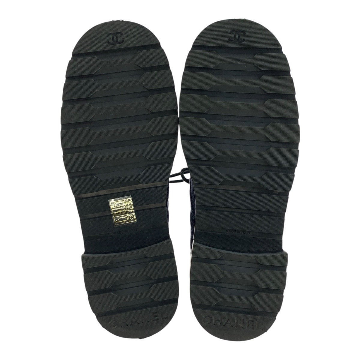 22579
CHANEL シャネル マトラッセ ココマーク サイズ38C ネイビー ブラック ゴールド金具 ベルベット / レザー G36424 ブーツ ショートブーツ レディース A110