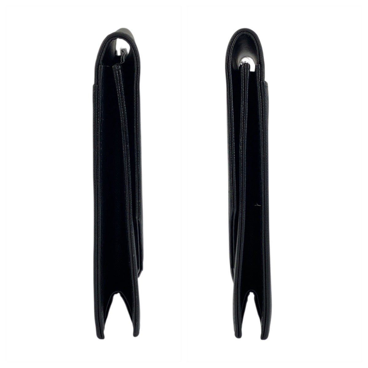 22594
YVES SAINT LAURENT イヴ サンローラン ヴィンテージ YSL ブラック 黒 ゴールド金具 レザー クラッチバッグ セカンドバッグ レディース ABP35