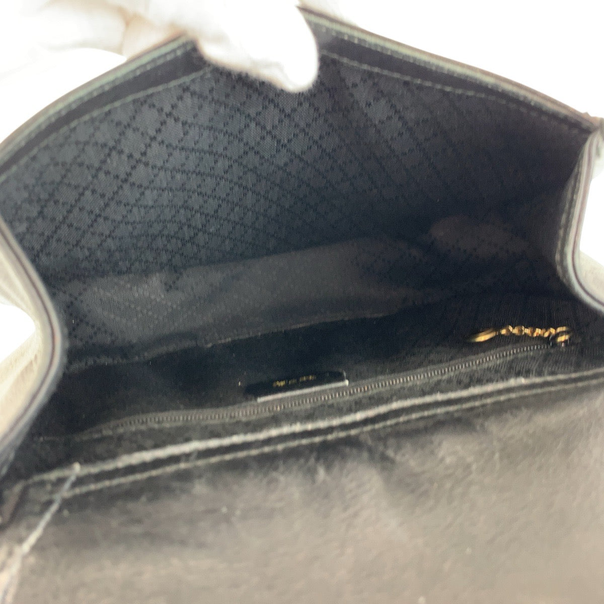 22614
GUCCI グッチ ヴィンテージ ホースビット ブラック 黒 ゴールド金具 レザー 003 2113 0034 ショルダーバッグ ボディバッグ レディース ABP42