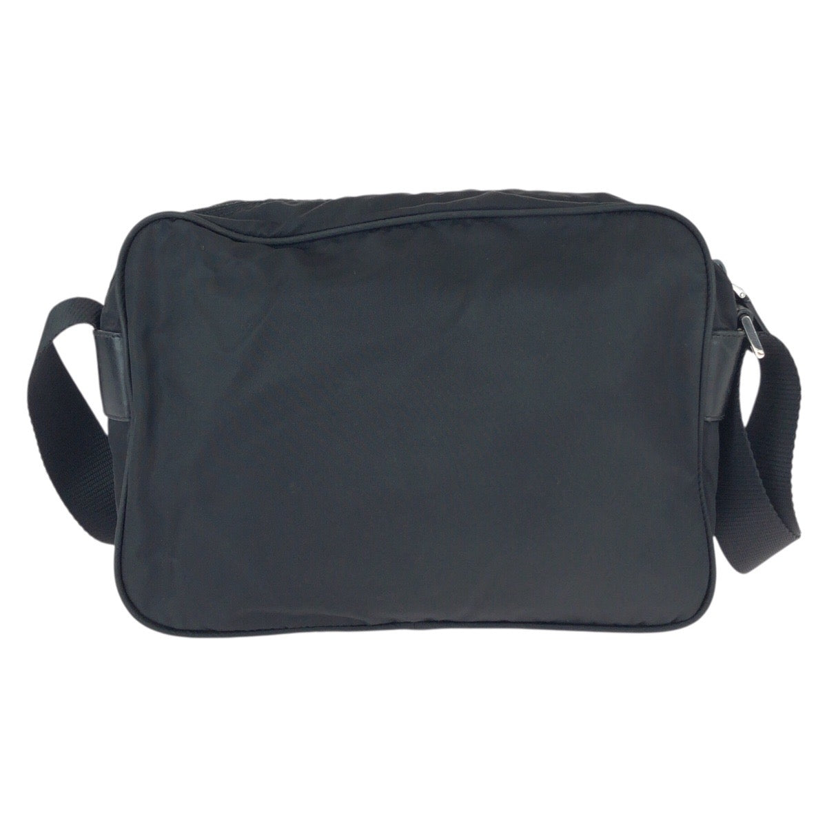 22631
PRADA プラダ テスート 三角ロゴプレート ブラック 黒 シルバー金具 ナイロン / レザー ショルダーバッグ メッセンジャーバッグ メンズ ABP37