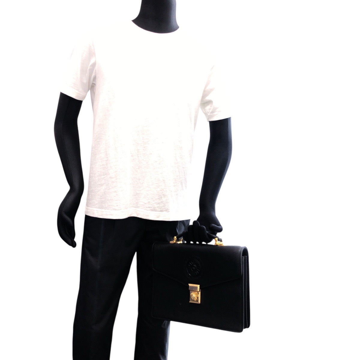 22654
VERSACE ヴェルサーチ ヴィンテージ サンバースト ブラック 黒 ゴールド金具 レザー セカンドバッグ クラッチバッグ ビジネスバッグ メンズ A56
