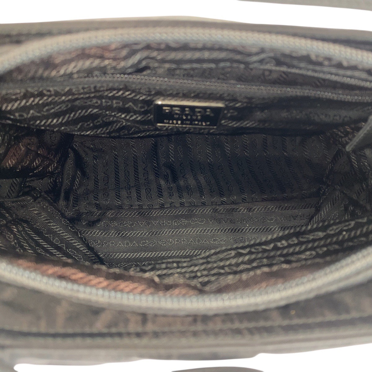 22670
PRADA プラダ テスート 三角ロゴプレート ブラック 黒 ナイロン ショルダーバッグ トートバッグ レディース AB28