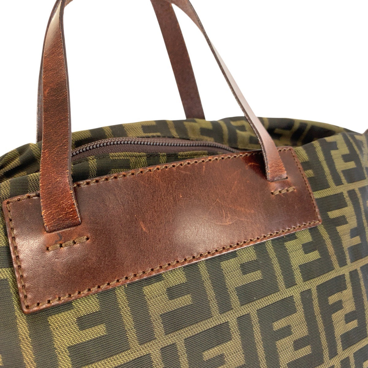 22679
FENDI フェンディ ズッカ ブラウン シルバー金具 ナイロン / レザー 71-15823-2-002 トートバッグ エコバッグ レディース AB21