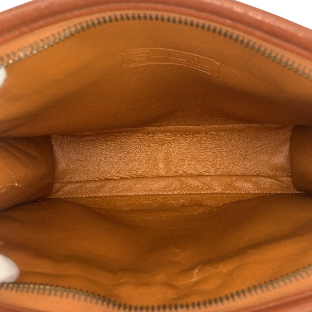 22698
MCM エム シー エム ヴィンテージ ヴィセトス ブラウン キャメル ゴールド金具 PVC / レザー セカンドバッグ クラッチバッグ メンズ AB9