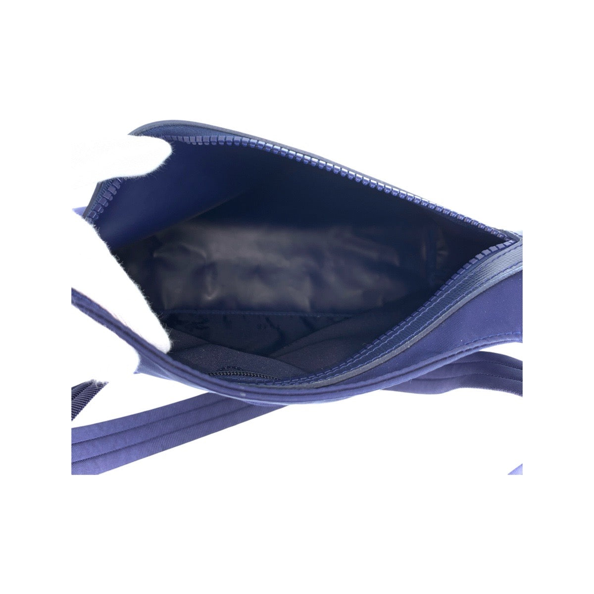 22700
Longchamp ロンシャン ネイビー シルバー金具 ナイロン / レザー ショルダーバッグ ポシェット レディース A15