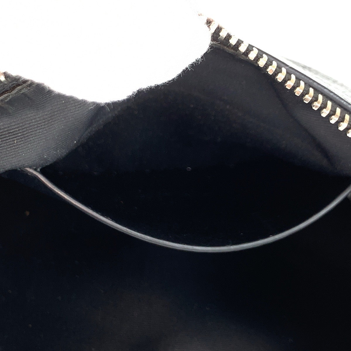 22704
JIL SANDER ジルサンダー ブラック 黒 シルバー金具 レザー クラッチバッグ セカンドバッグ メンズ ABP14