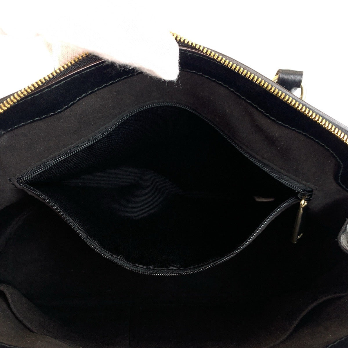 22715
Furla フルラ ブラック 黒 シルバー金具 レザー 250027 ハンドバッグ レディース ABP14