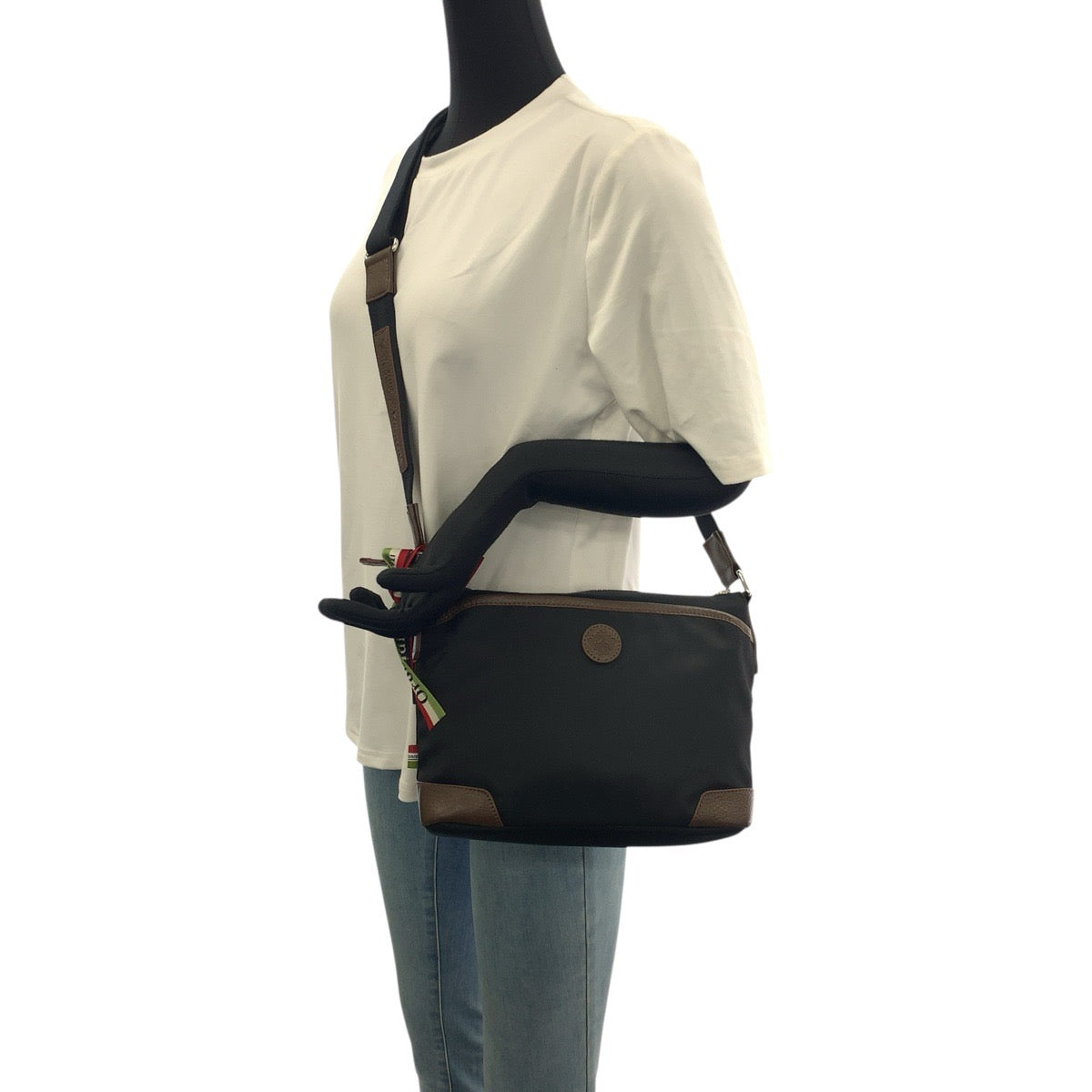 22717
Orobianco オロビアンコ SAC'S BAR限定 ブラック ブラウン シルバー金具 ナイロン / レザー 91543 ショルダーバッグ メッセンジャーバッグ メンズ S16