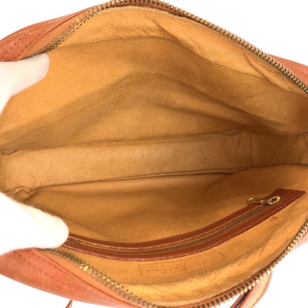 22722
MCM Visetos Brown Gold Hardware Leather Shoulder Bag Pochette Ladies AB16