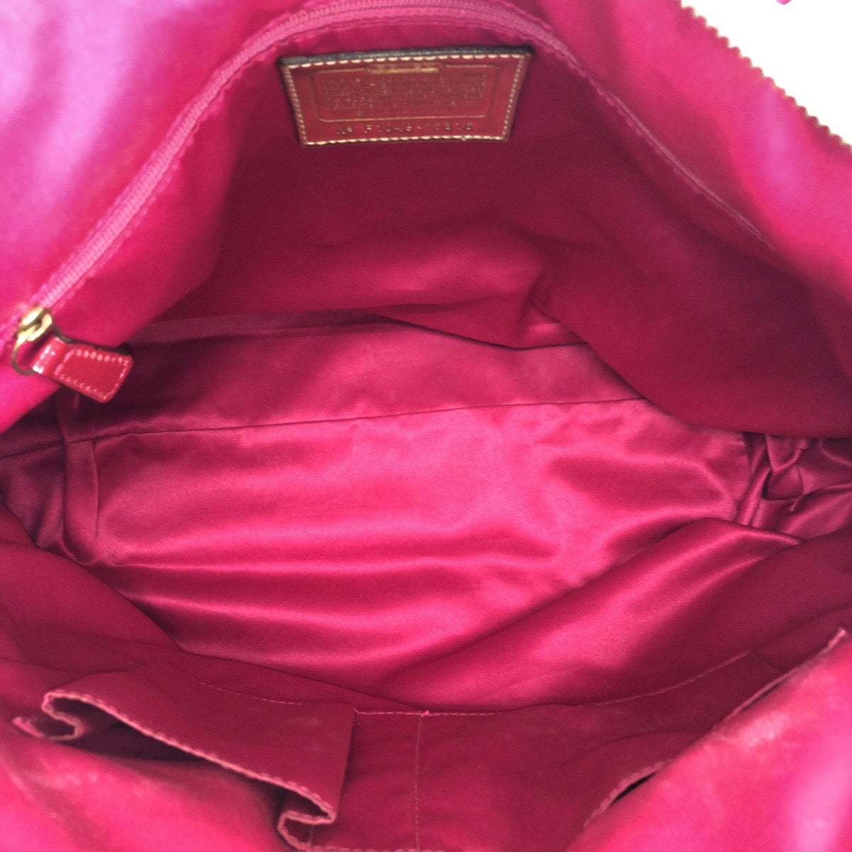 22765
COACH コーチ ポピー シグネチャー ベージュ ピンク ゴールド金具 キャンバス / パテントレザー 15316 トートバッグ ショルダーバッグ レディース AB4