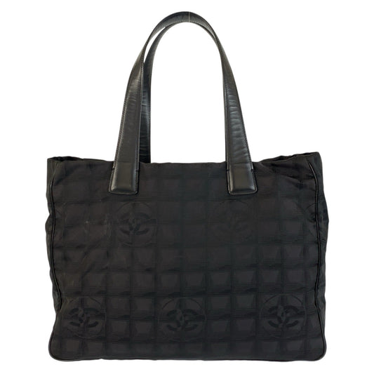 22782
CHANEL シャネル ニュートラベルライン ブラック 黒 ナイロン / レザー トートバッグ ショルダーバッグ レディース AB42