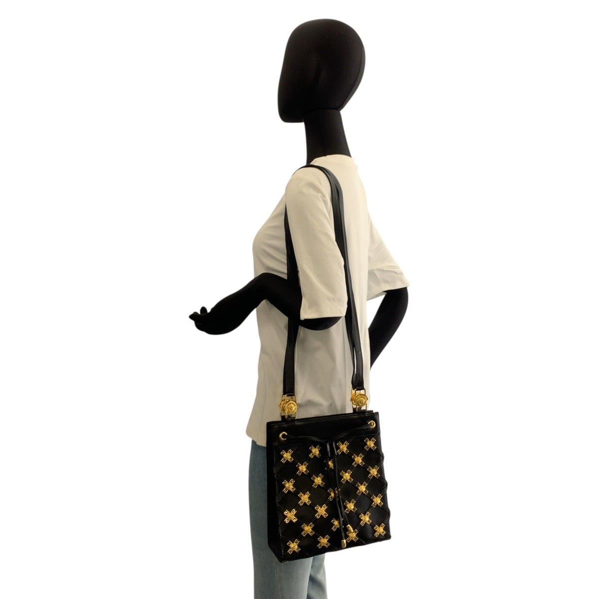 22808
VERSACE ヴェルサーチ ヴィンテージ メデューサ ブラック 黒 ゴールド金具 レザー ショルダーバッグ ポシェット レディース ABP82