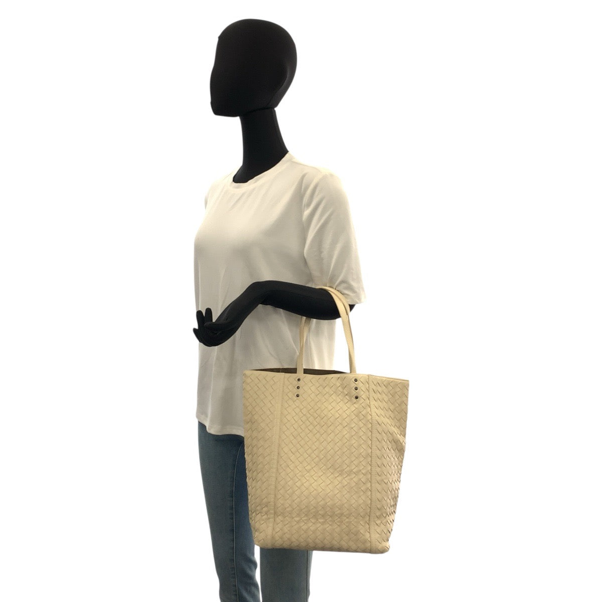 22814
BOTTEGAVENETA Bottega Veneta Intrecciato Ivory Leather B00006933K Tote Bag Handbag Ladies A70