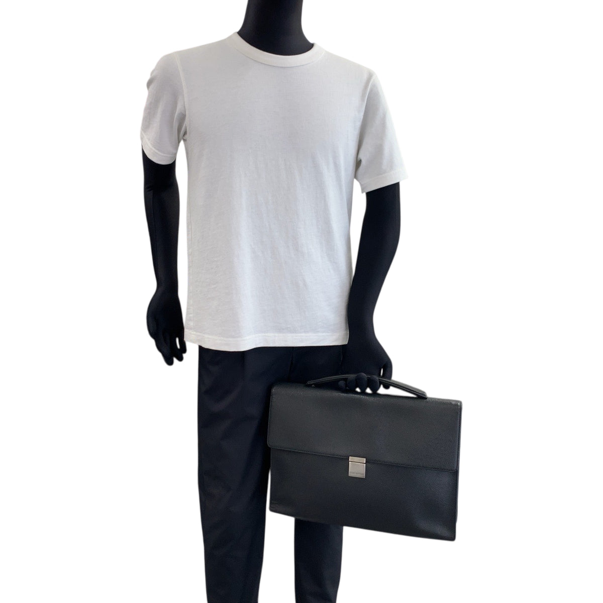 22867
LOUIS VUITTON ルイヴィトン タイガ アンガラ アルドワーズ ブラック 黒 シルバー金具 タイガ M30772 ビジネスバッグ ハンドバッグ メンズ AB39