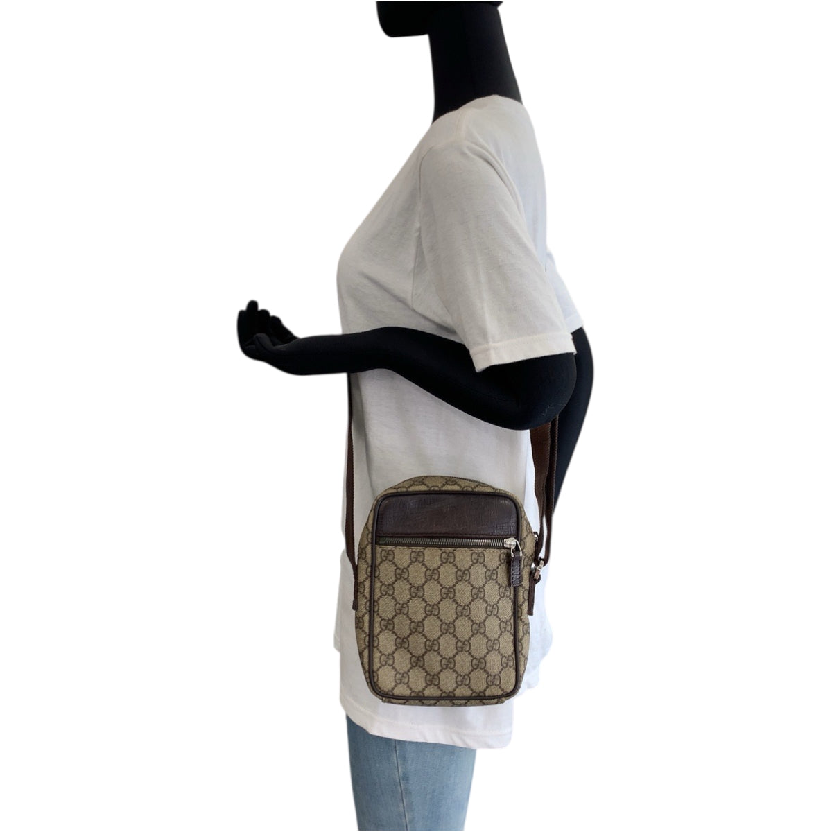 22868
GUCCI グッチ ベージュ ブラウン シルバー金具 GGスプリームキャンバス 101680 ショルダーバッグ ポシェット レディース ABP34