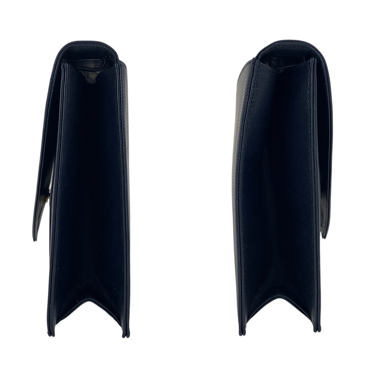 22885
YVES SAINT LAURENT イヴ サンローラン ロゴ型押し ブラック 黒 シルバー金具 レザー ショルダーバッグ 肩掛け レディース AB40