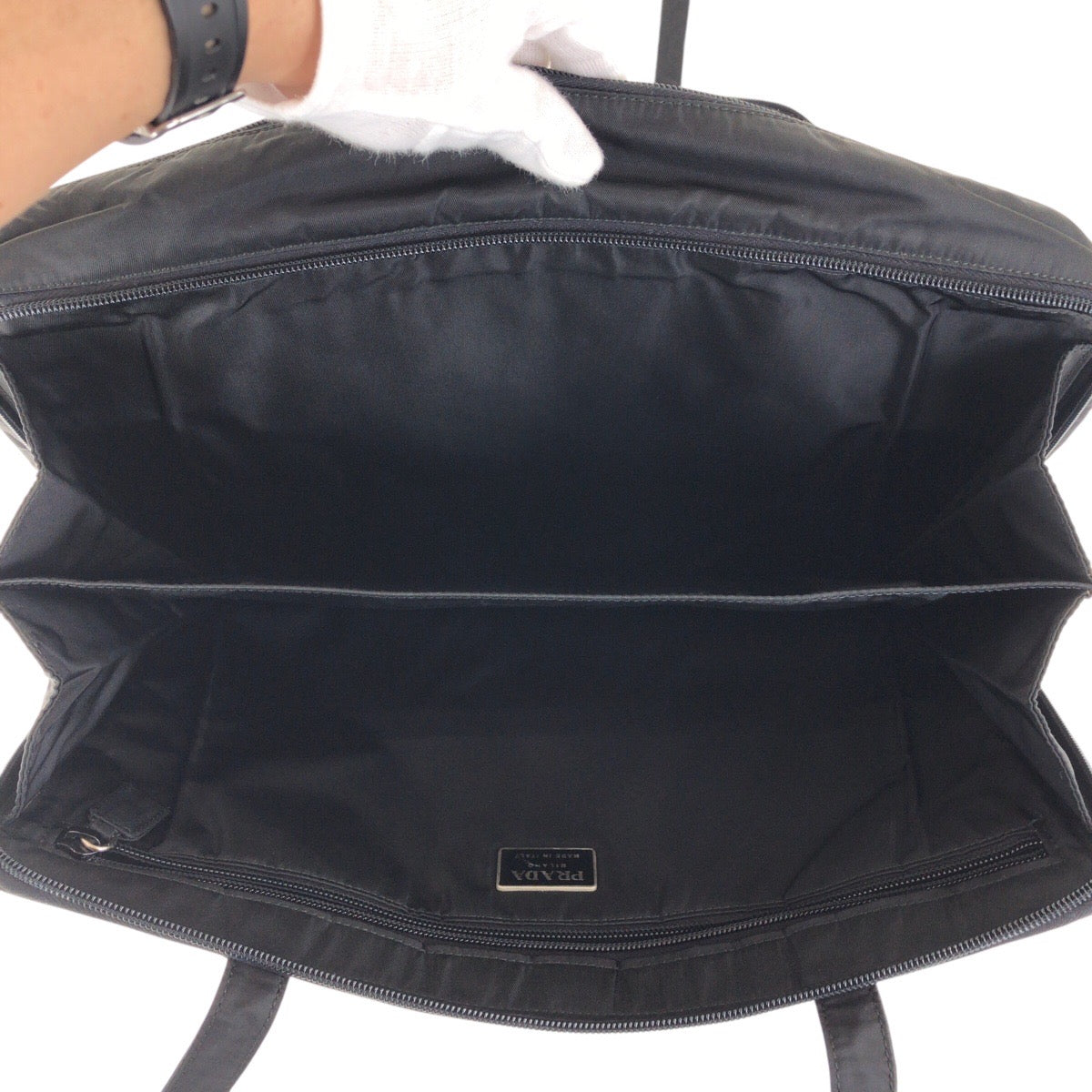 22888
PRADA プラダ テスート 三角ロゴプレート ブラック 黒 シルバー金具 ナイロン ビジネスバッグ ブリーフケース 男女兼用 メンズ ABP41