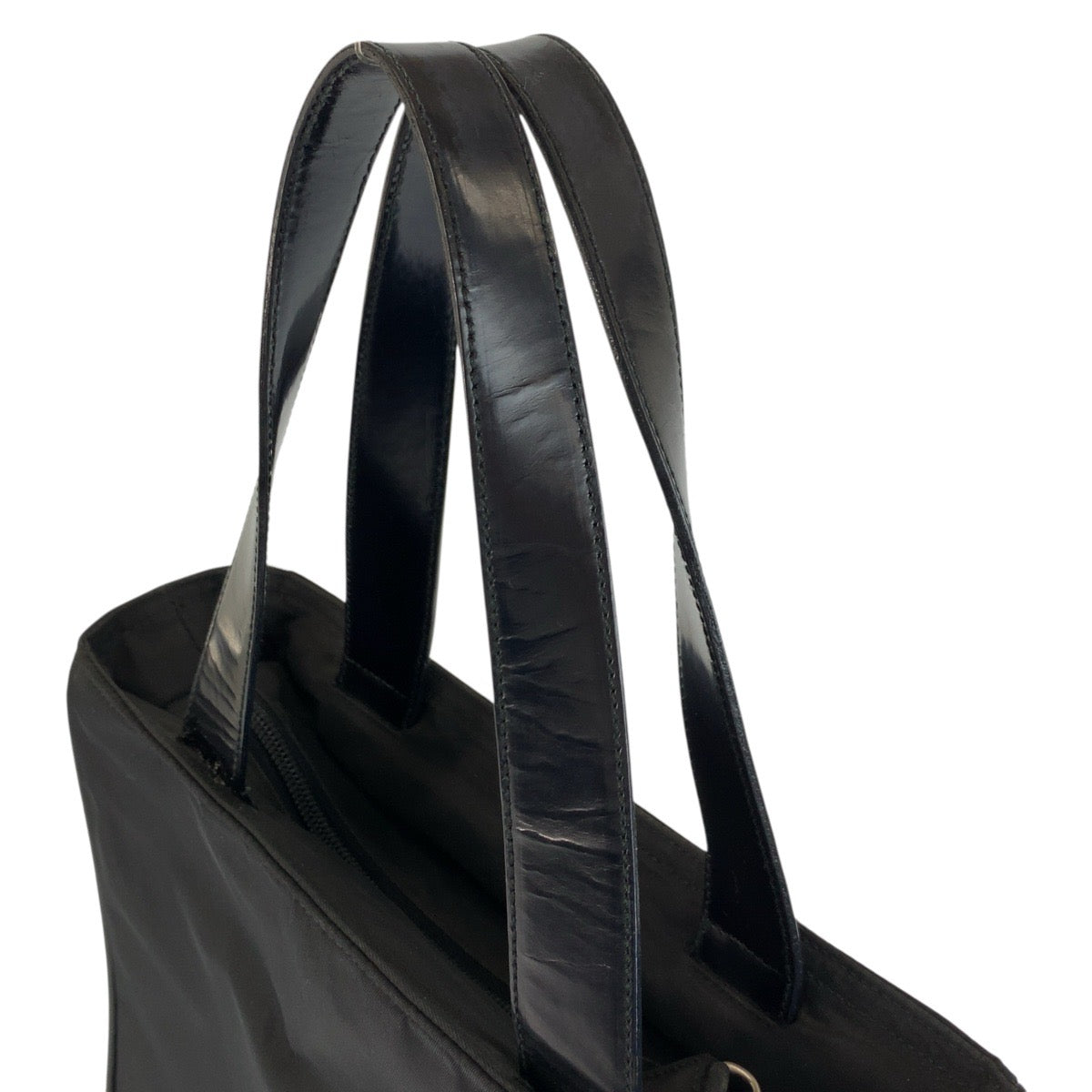 22924
PRADA Tessuto Triangle Logo Plate Black Silver Hardware Nylon / Leather Handbag Tote Bag Ladies ABP36