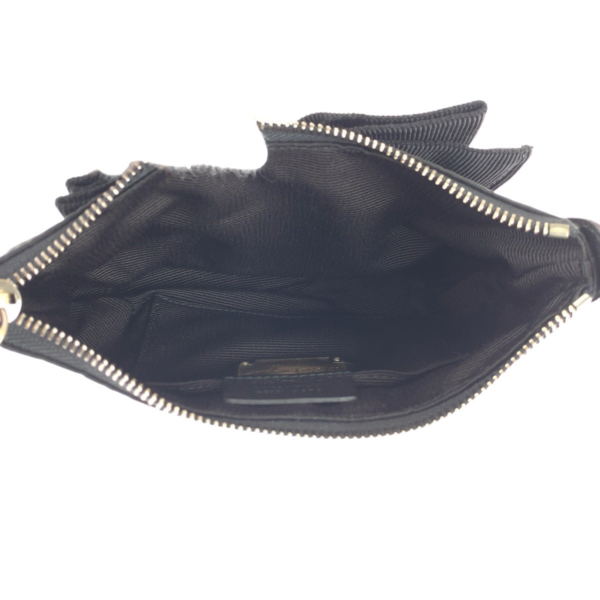 22956
Salvatore Ferragamo サルヴァトーレフェラガモ ヴィンテージ ヴァラリボン ブラック 黒 ナイロン / レザー EZ21 B670 ショルダーバッグ ポシェット レディース A28