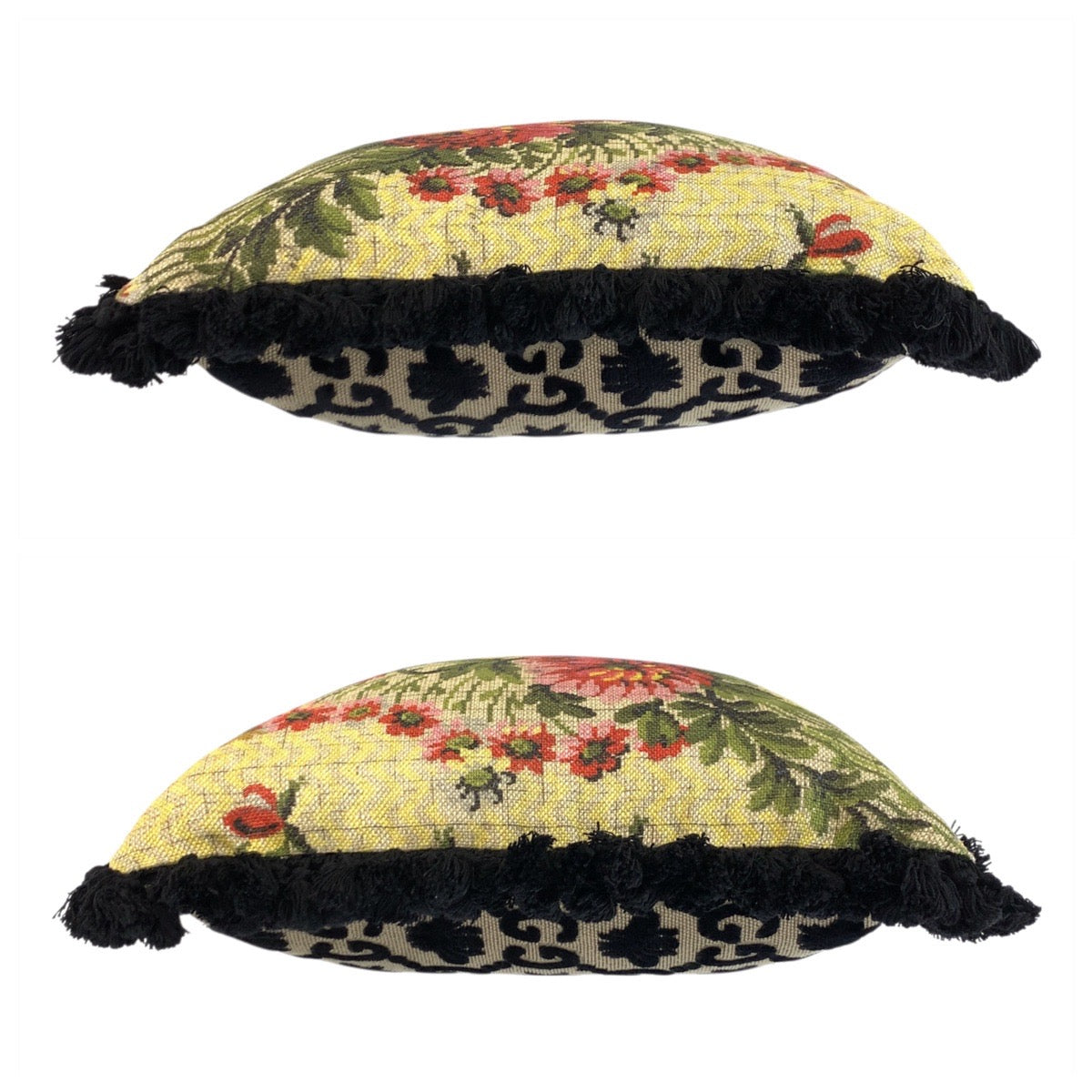 22968
GUCCI GG Jacquard Multi-Color Fabric / Rayon Interior Cushion Unisex Men's A50