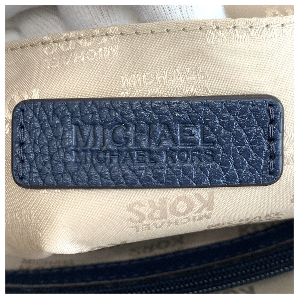 22978
Michael Kors 2-way Navy Gold Hardware Leather Shoulder Bag Tote Bag Ladies ABP7